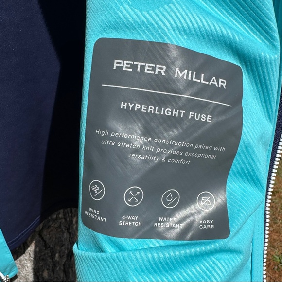 Peter Millar Crown Sport Hyperlight Fuse Hybrid Vest - GARDEN CITY GOLF CLUB - Picture 13 of 15
